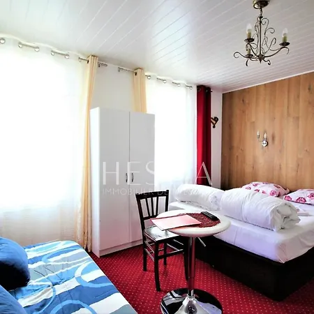 Boule De Neige Hotel